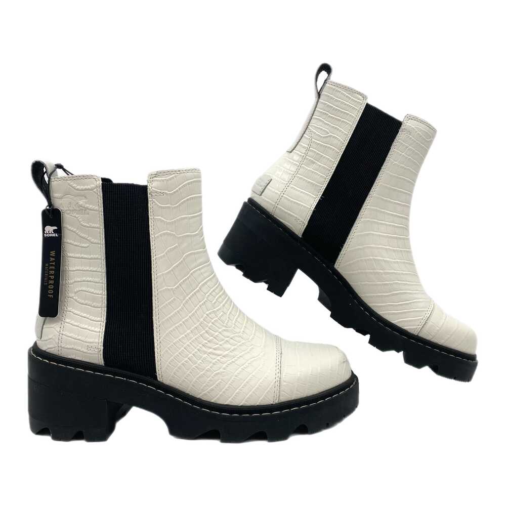 Sorel White Black Ankle Boots Croc Embossed Round Toe | Womens 9.5